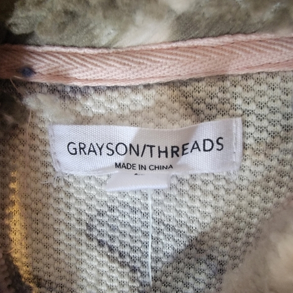 Grayson/threads jacket - Picture 7 of 9